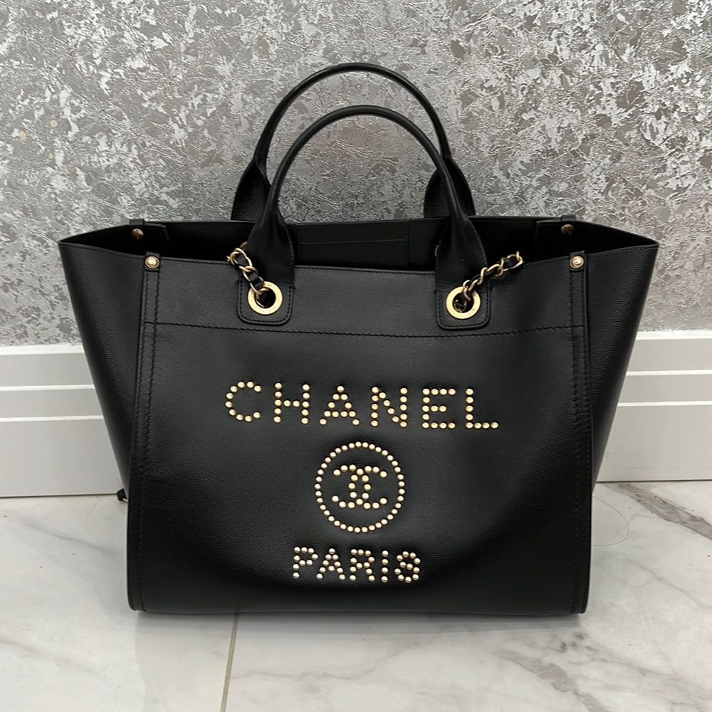 Chanel tote bag black lightly used